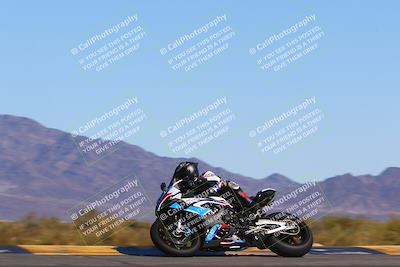 media/Mar-12-2022-SoCal Trackdays (Sat) [[152081554b]]/Turn 9 Side (145pm)/